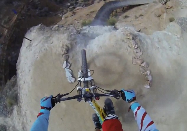 Спуск с горы на велосипеде, Джефф Гулевич, Geoff Gulevich, экстремал, экстремальный спуск Джефф Гулевич