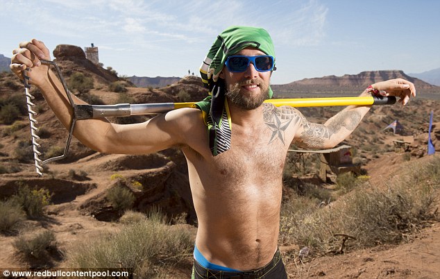 Спуск с горы на велосипеде, Джефф Гулевич, Geoff Gulevich, экстремал, экстремальный спуск Джефф Гулевич