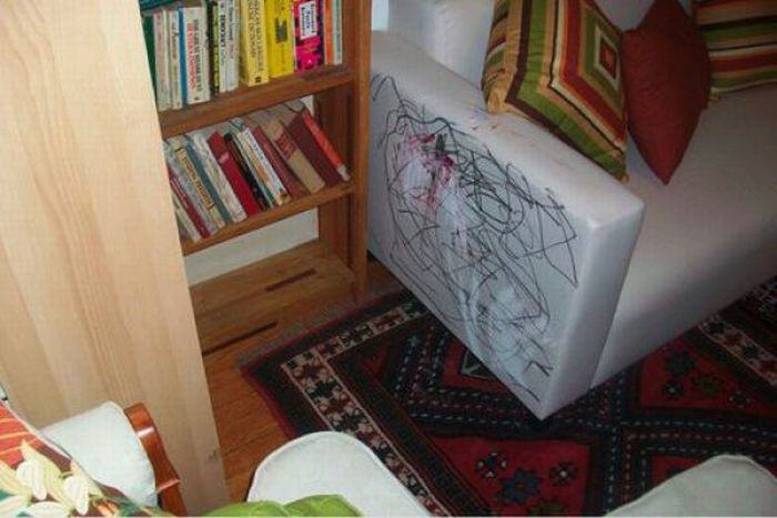 дети шалят, уничтожено детьми, маленькие хулиганы