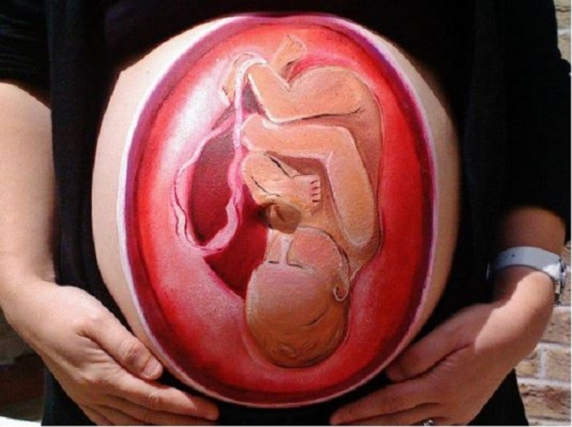 рисунки на животах, Кэрри Престон Carrie Preston, беременность живот