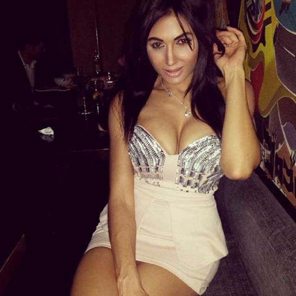 Клэр Лисон Claire Leeson. ким кардашьян, безумная фанатка