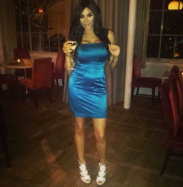 Клэр Лисон Claire Leeson. ким кардашьян, безумная фанатка