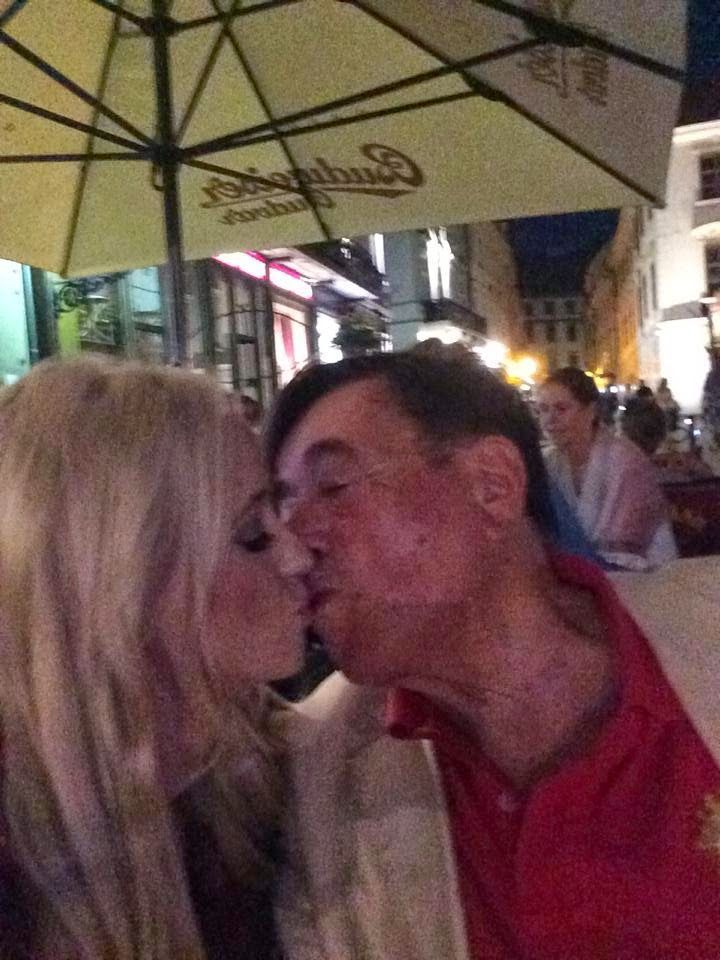 Кэти Шмиц вышла замуж за Рихарда Люнгера, модель вышла замуж за 81-летнего старика, Рихард Люгнер женился на Кэти Шмиц