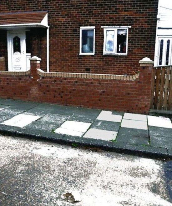 выкинул наркотики в закрытое окно, убегая от полиции выкинул героин в закрытое окно, Табраиза Хусейна, Tabraiz Hussein