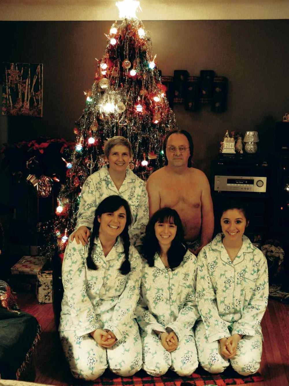 Провальные рождественские фотографии,  Awkward Family Christmas