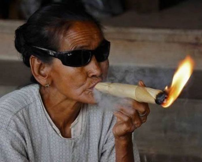 Бодрые старички идут в отрыв Бодрые старички, страость, смешное, в отрыв