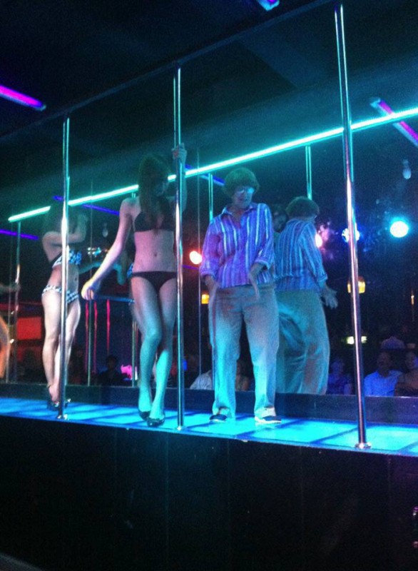 Бодрые старички идут в отрыв Бодрые старички, страость, смешное, в отрыв