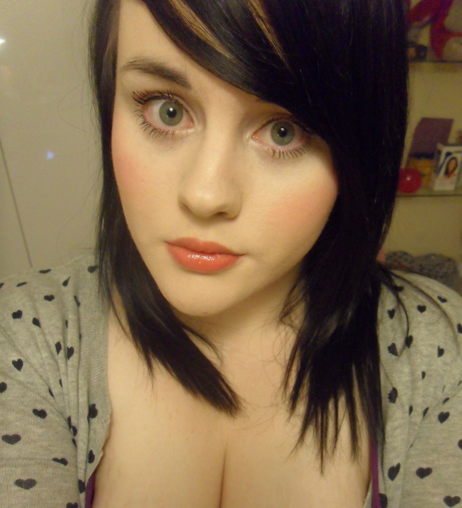 Толстая девушка, спрятала лишний вес фото,рискованные интернет знакомства, осторожным знакомства интернет,