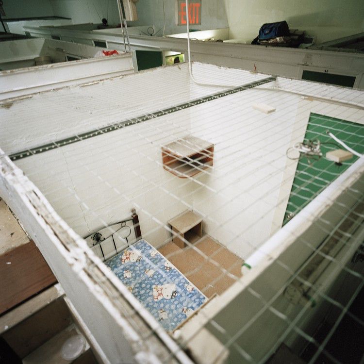 Жизнь китайских иммигрантов. фотограф Энни Лин, Annie Ling, проект A Floating Population