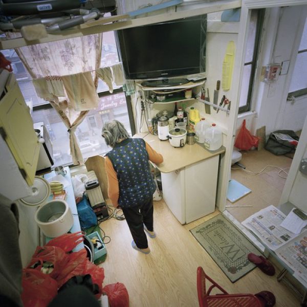 Жизнь китайских иммигрантов. фотограф Энни Лин, Annie Ling, проект A Floating Population