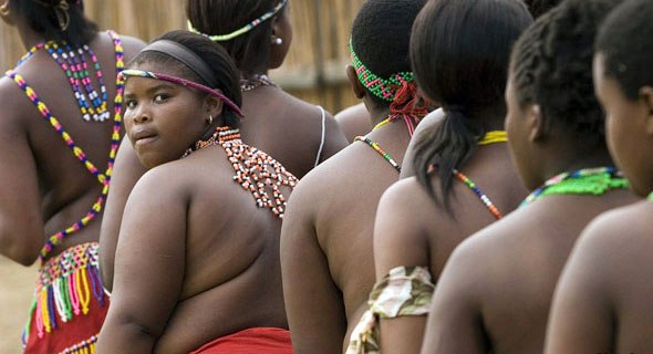 страны почитающие женское ожирение, толстые женщины