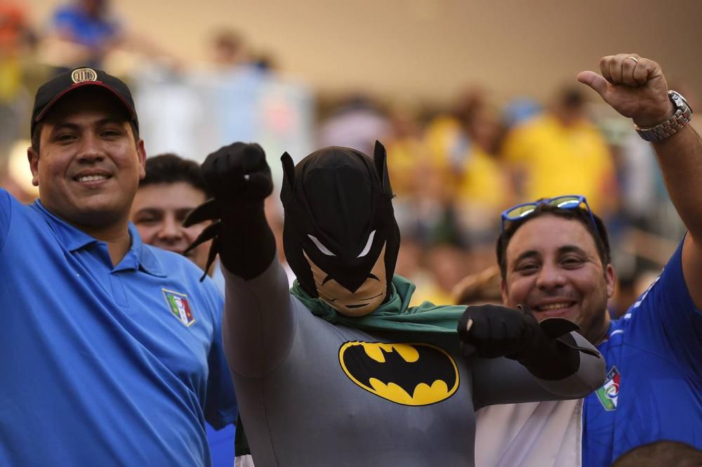 болельщики чемпионат футбол 2014, фанаты футбола Бразилия 2014, 