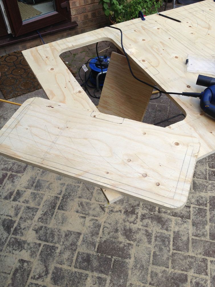 домик на дереве в доме,  остроил домик на дереве в комнате