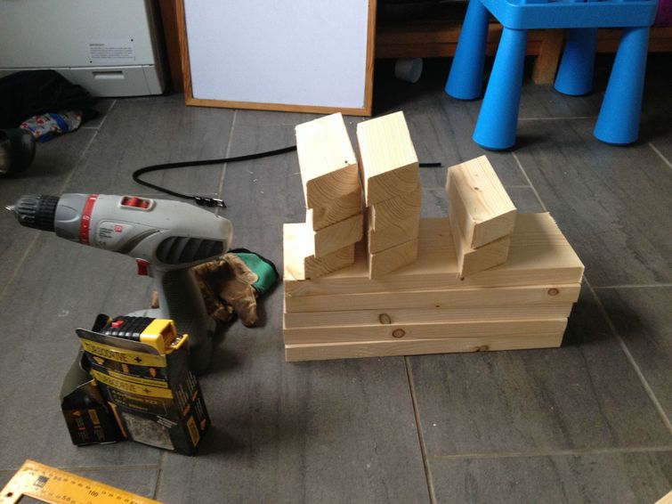 домик на дереве в доме,  остроил домик на дереве в комнате