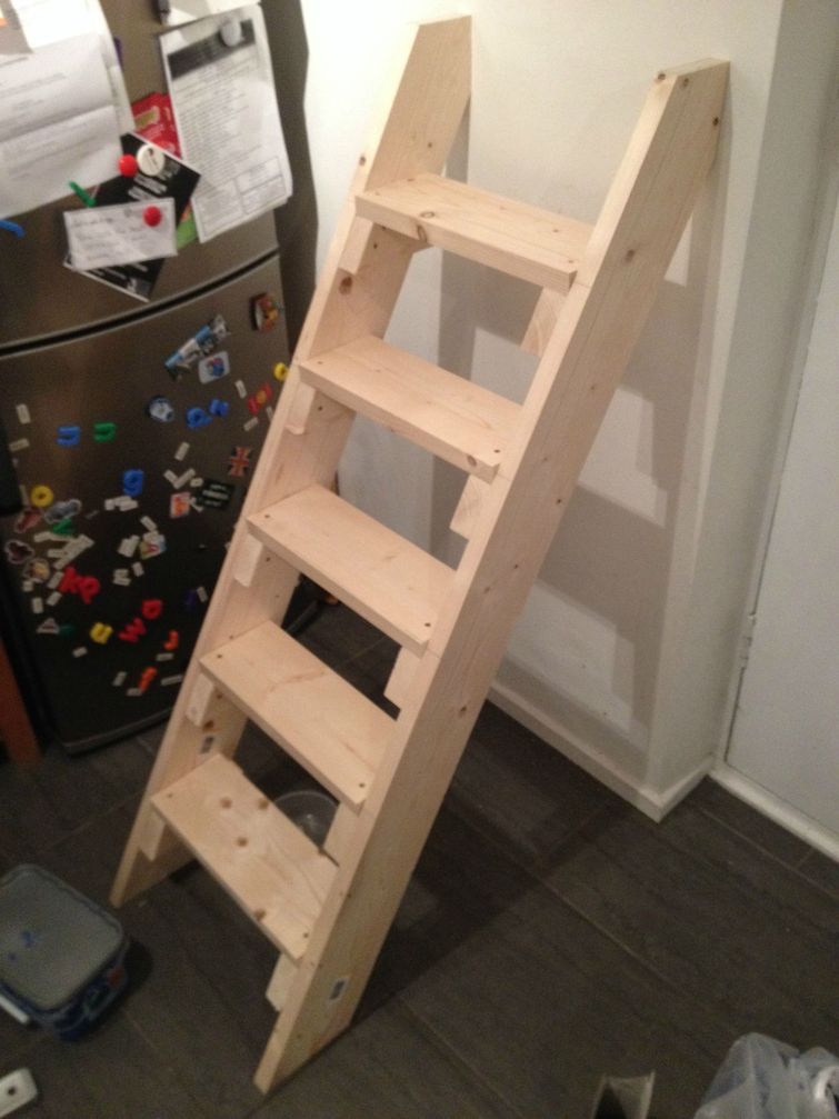 домик на дереве в доме,  остроил домик на дереве в комнате