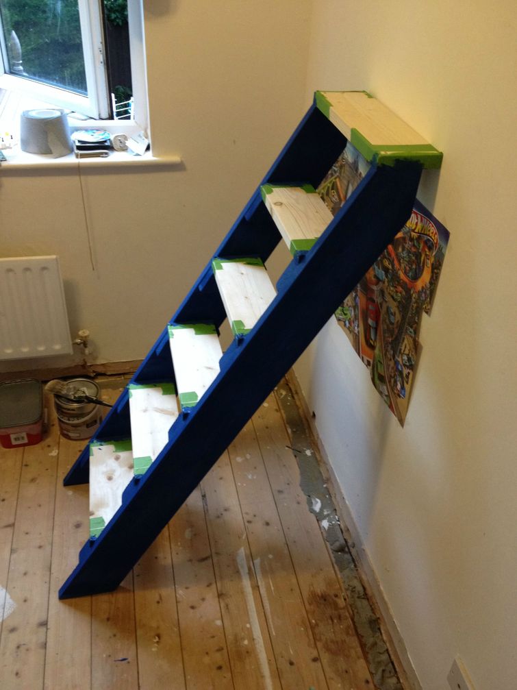 домик на дереве в доме,  остроил домик на дереве в комнате