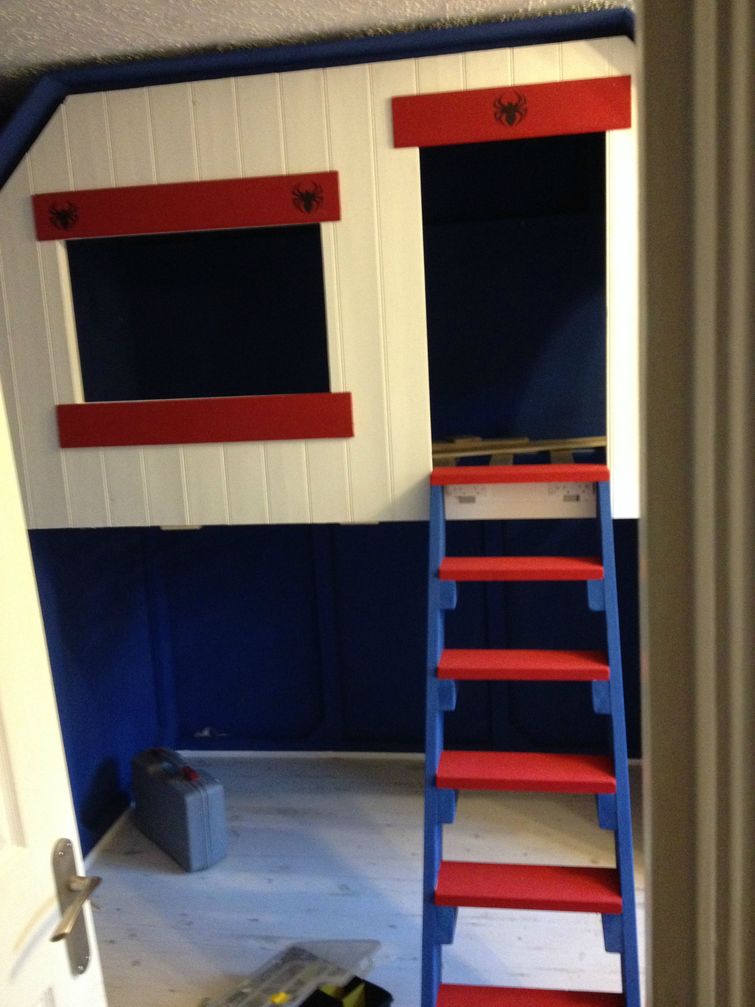 домик на дереве в доме,  остроил домик на дереве в комнате