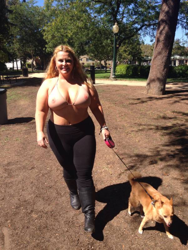 странные наряды звёзд, нелепые безвкусные наряды знаменитостей