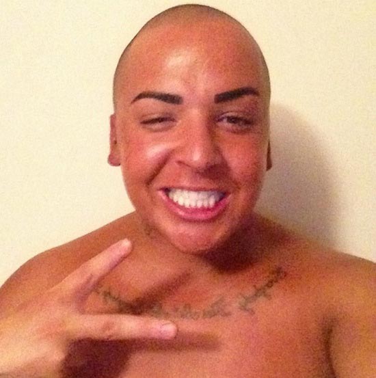 Джеймс Парк,James Parke, фанат Ким Кардашьян, мужчина превратился в Ким Кардашьян, парень сделал операции Ким Кардашьян