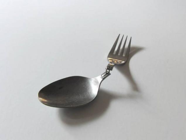 Проект The Uncomfortable, проект Неудобно, дизайнер Катерина Кампрани, Katerina Kamprani, неудобный дизайн