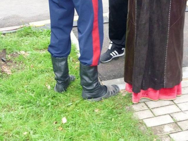 Горе-модники на улицах города, фрики