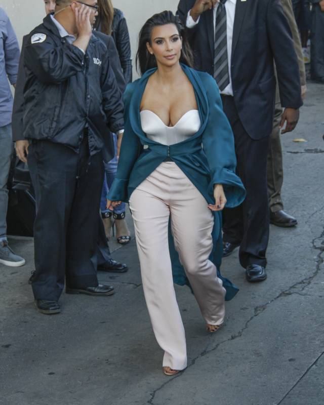 нелепые наряды голливудских знаменитостей, странные наряды звёзд