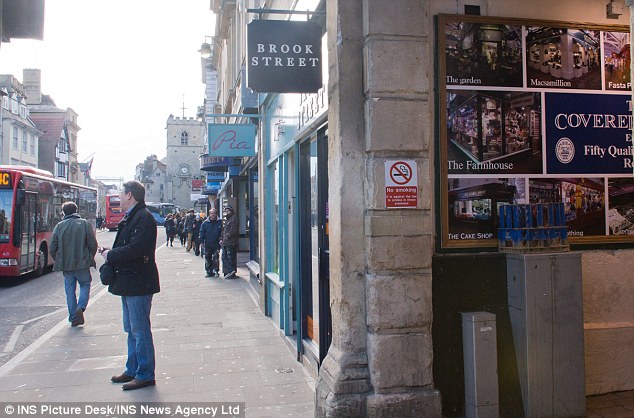 грабитель задохнулся во время задержания, сели на грабителя, Клинт Таунсенд, Clint Townsend