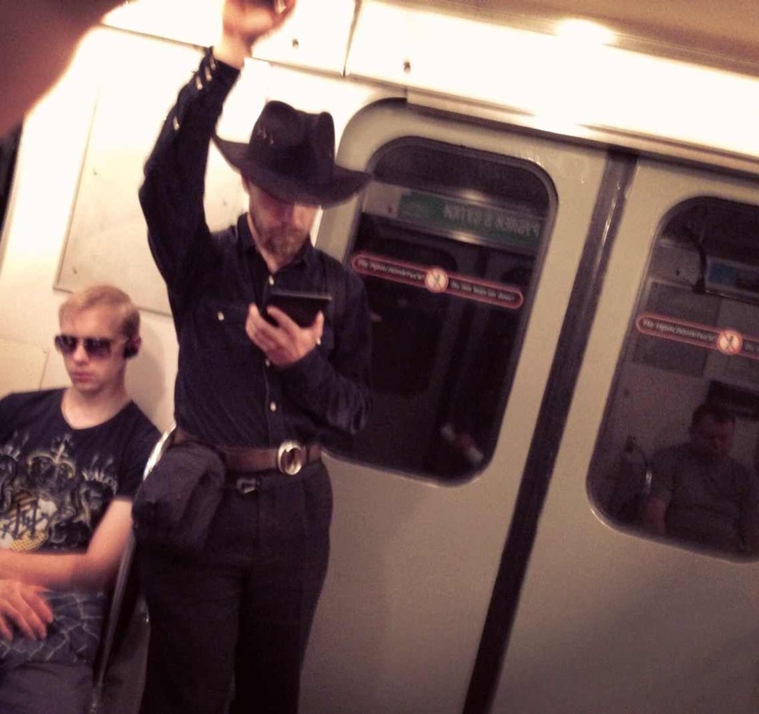 мода российского метро, модники в метро