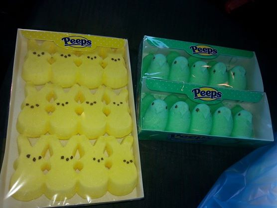 пасха 13-ое, пасхальная пила, зефирные зайцы отец заложники, зефир зайцы мучил убивал папа, сын домой на пасху