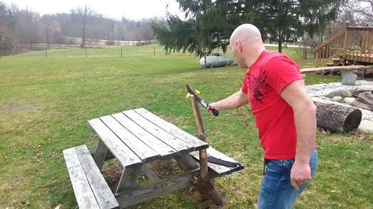 пасха 13-ое, пасхальная пила, зефирные зайцы отец заложники, зефир зайцы мучил убивал папа, сын домой на пасху