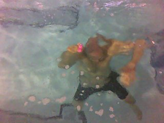 пасха 13-ое, пасхальная пила, зефирные зайцы отец заложники, зефир зайцы мучил убивал папа, сын домой на пасху