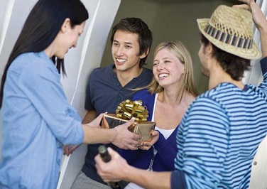 Русские глазами американцев: самые странные обычаи россиян по мнению жителей США Русские глазами американцев, самые странные обычаи россиян по мнению американцев