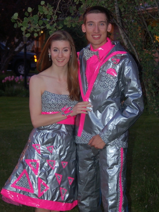 одежда из скотча, платье из скотча, костюм из скотча, для выпускного вечера из скотча