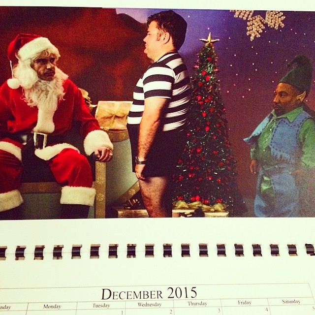 проспорил снялся для календаря, парень снялся для календаря, Генри Стерн, Henry Stern