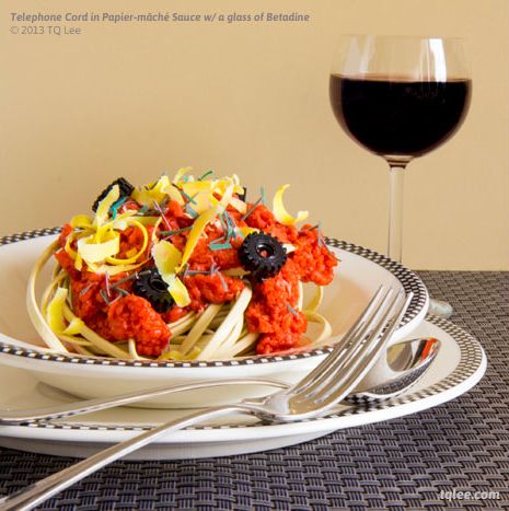 Несъедобные блюда, сделанные из вещей, блюда обманывают вкусовые рецепторы, вязанная еда