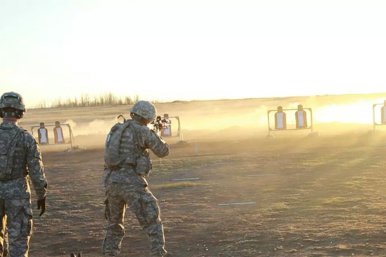 Как армия изменила жизнь толстого прыщавого ботана как изменила ботана, ботан в армии, история ботана армия