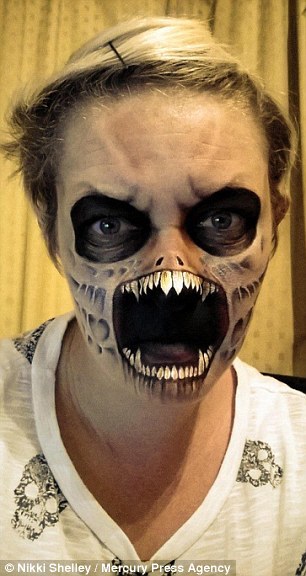 Никки Шелли, Nikki Shelley, жуткий макияж мать троих детей