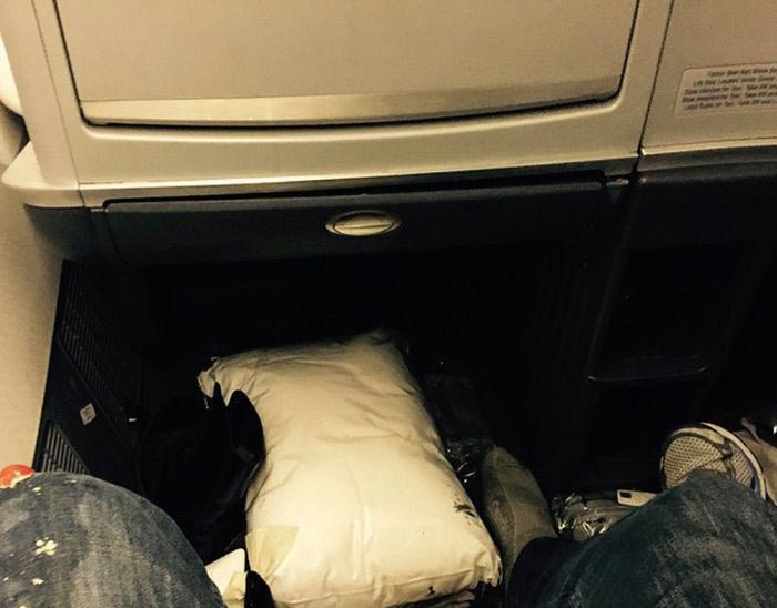 сильная турбулентность видео, турбулентность Сеул Даллас, турбулентность самолет Корея США, результат турбулентности в самолете