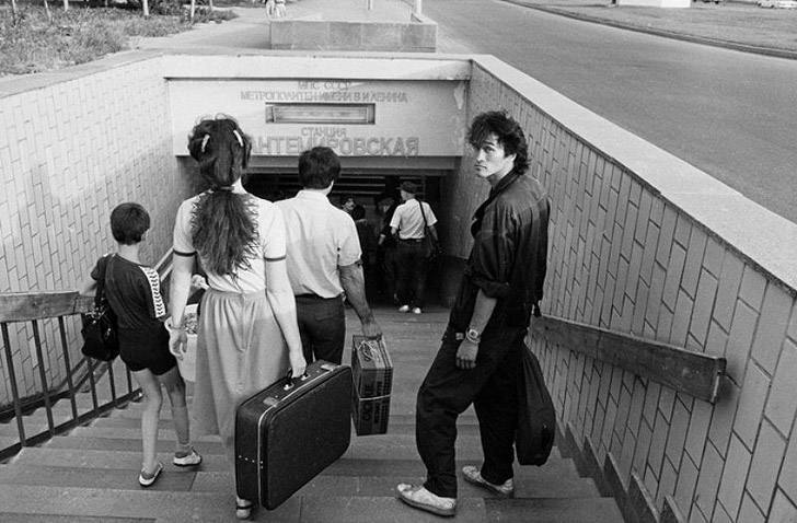 Рок в СССР: известные российские рокеры в фотографиях Игоря Мухина рок в СССР, Игорь мухин, рокеры, портреты, цой, БГ, Мамонов, Сашбаш