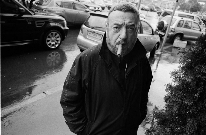 Рок в СССР: известные российские рокеры в фотографиях Игоря Мухина рок в СССР, Игорь мухин, рокеры, портреты, цой, БГ, Мамонов, Сашбаш