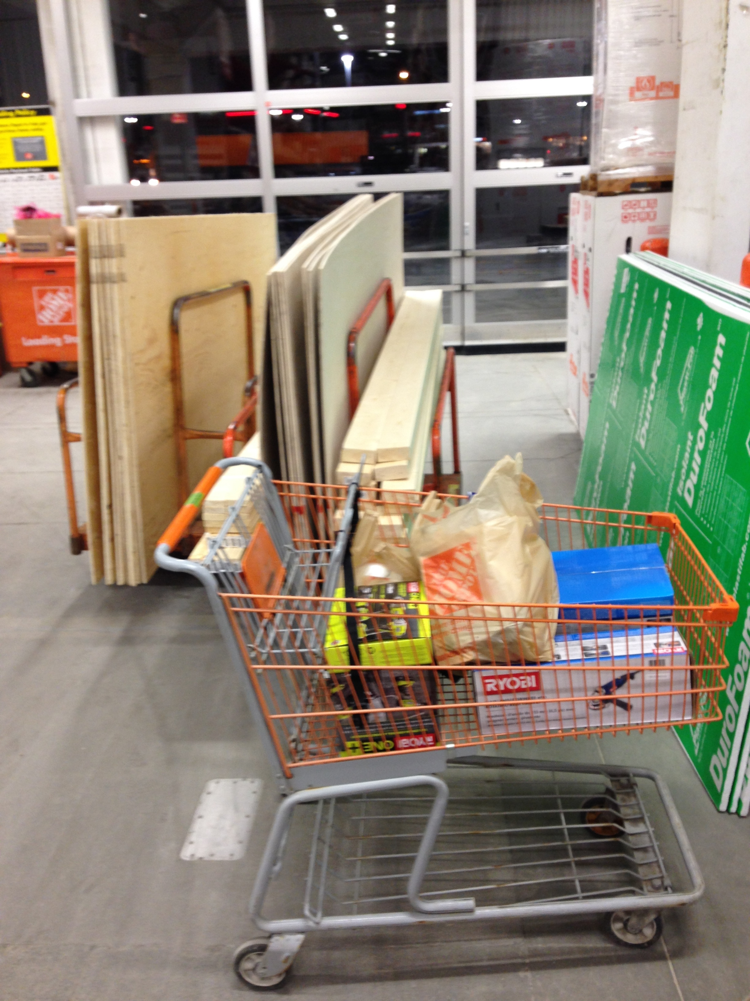 Друзья купили школьный автобус, и превратили его в дом на колесах из школьного автобуса дом на колесах, друзья переделали школьный автобус, австралийцы купили дом школьный автобус