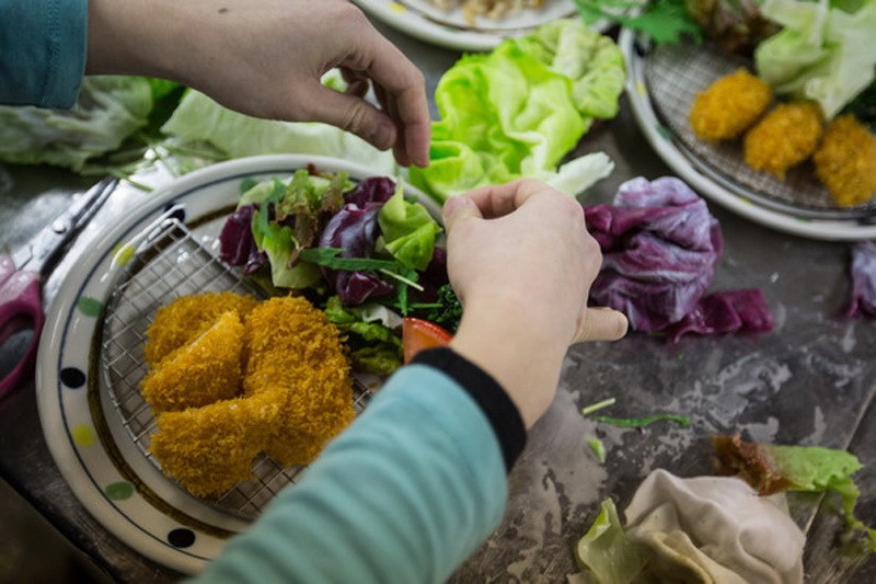 Аппетитные, но несъедобные виниловые муляжи блюд японской кухни аппетитныне муляжи, Japanese Vinyl Food Factory, фабрика Iwasaki