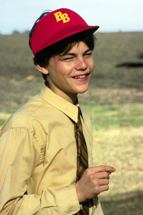 Первые фильмы в которых снялись звезды Голливуда первые роли звёзд Голливуда, дебют в фильме, первая роль в фильме