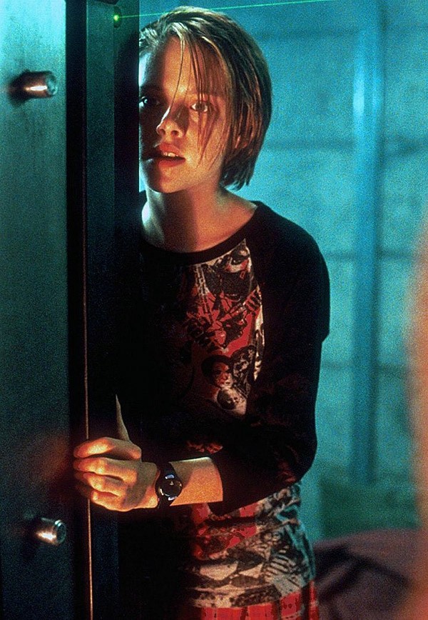 Первые фильмы в которых снялись звезды Голливуда первые роли звёзд Голливуда, дебют в фильме, первая роль в фильме