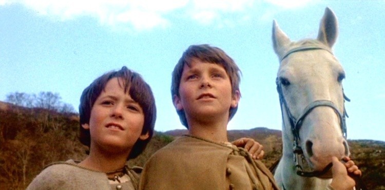 Первые фильмы в которых снялись звезды Голливуда первые роли звёзд Голливуда, дебют в фильме, первая роль в фильме