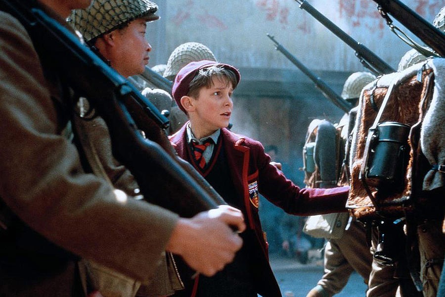 Первые фильмы в которых снялись звезды Голливуда первые роли звёзд Голливуда, дебют в фильме, первая роль в фильме