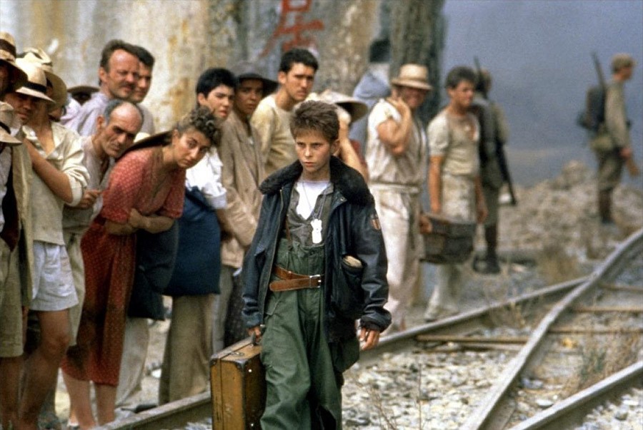 Первые фильмы в которых снялись звезды Голливуда первые роли звёзд Голливуда, дебют в фильме, первая роль в фильме