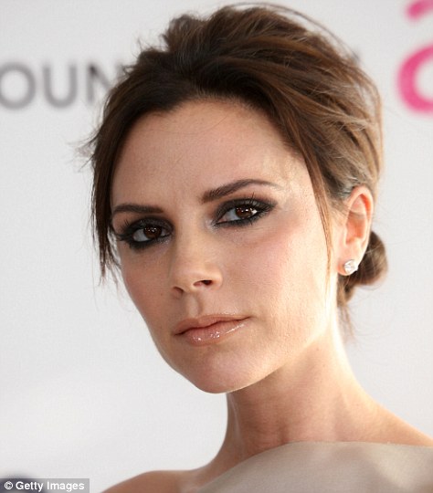 40 причесок несравненной Виктории Бекхэм прически Виктории Бекхэм, стиль Виктории Бекхэм, смена стиля Виктории Бекхэм