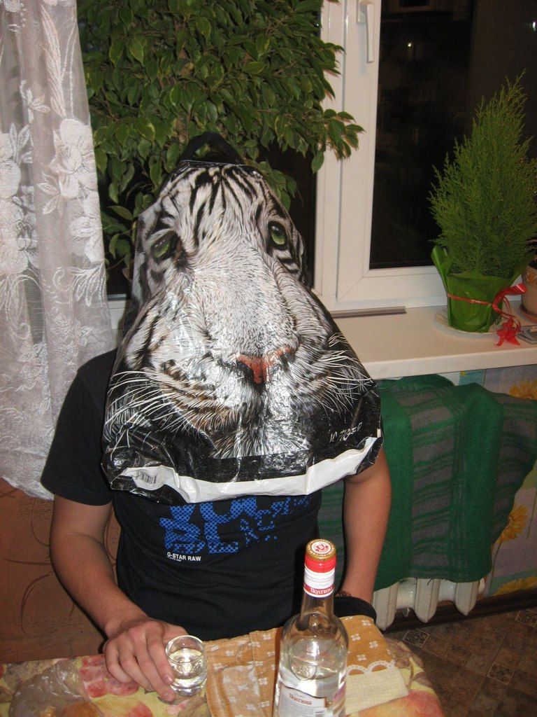 Странные люди из социальных сетей, фрики