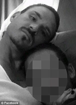 Лицо пeдoфилa, после того как его чуть не избил до смерти разъяренный отец ребенка Рэймонд Флорандер, Raymond Frolander, Джейсона Браунинга, Jason Browning